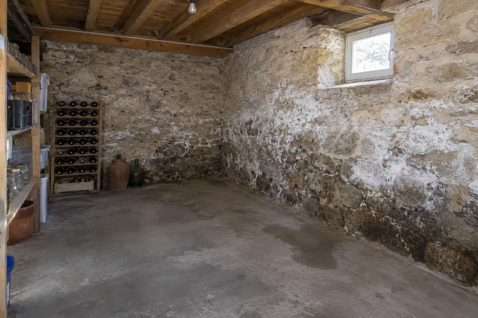 Cave / sous-sol
